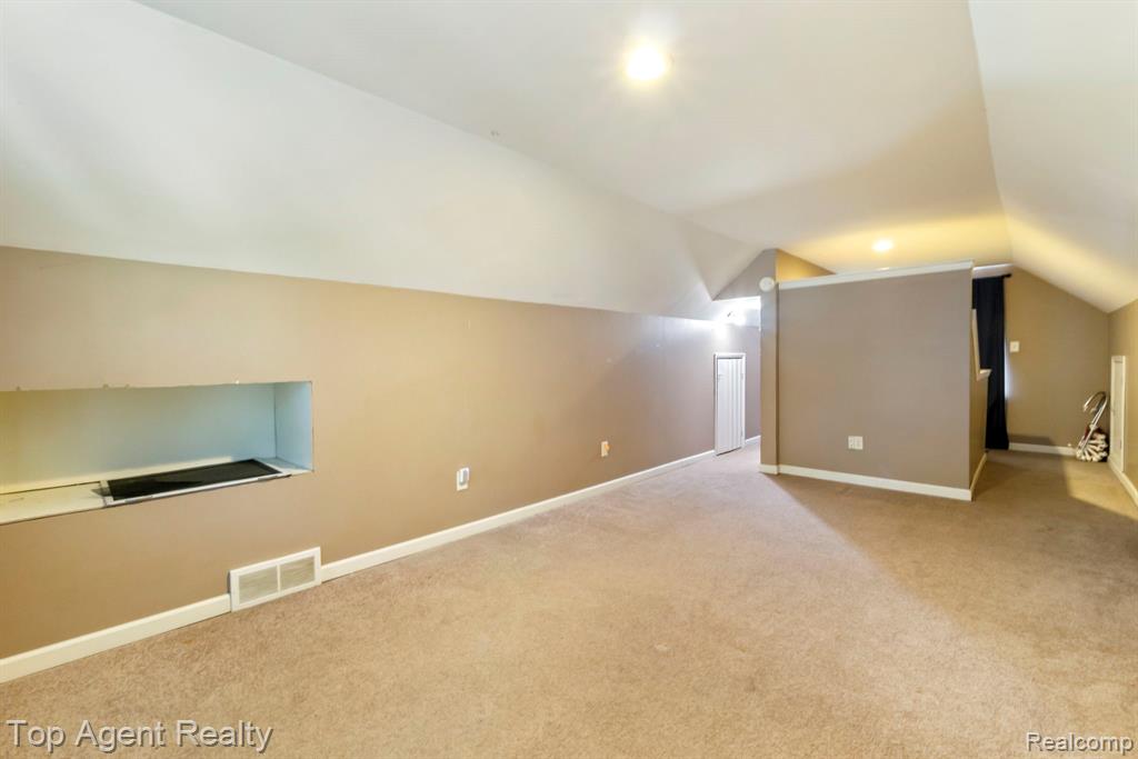 6318 Helen Street, Garden City, MI — Photo 20