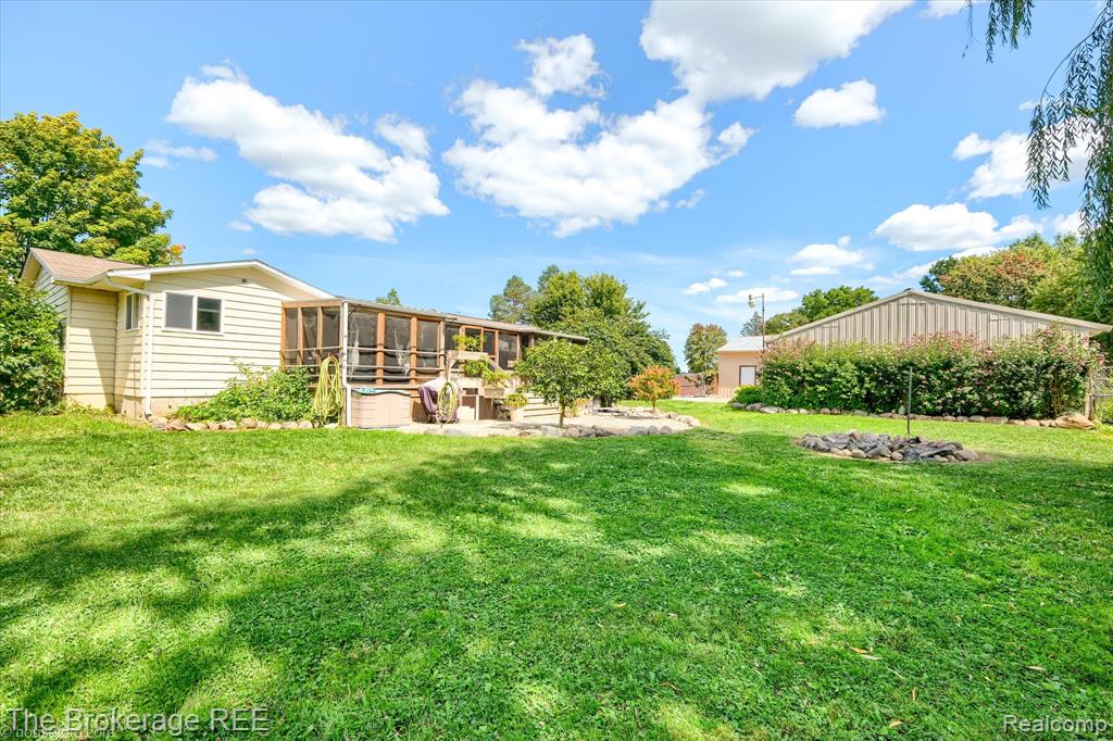 9050 E Bristol Road, Davison, MI 48423 — Photo 18