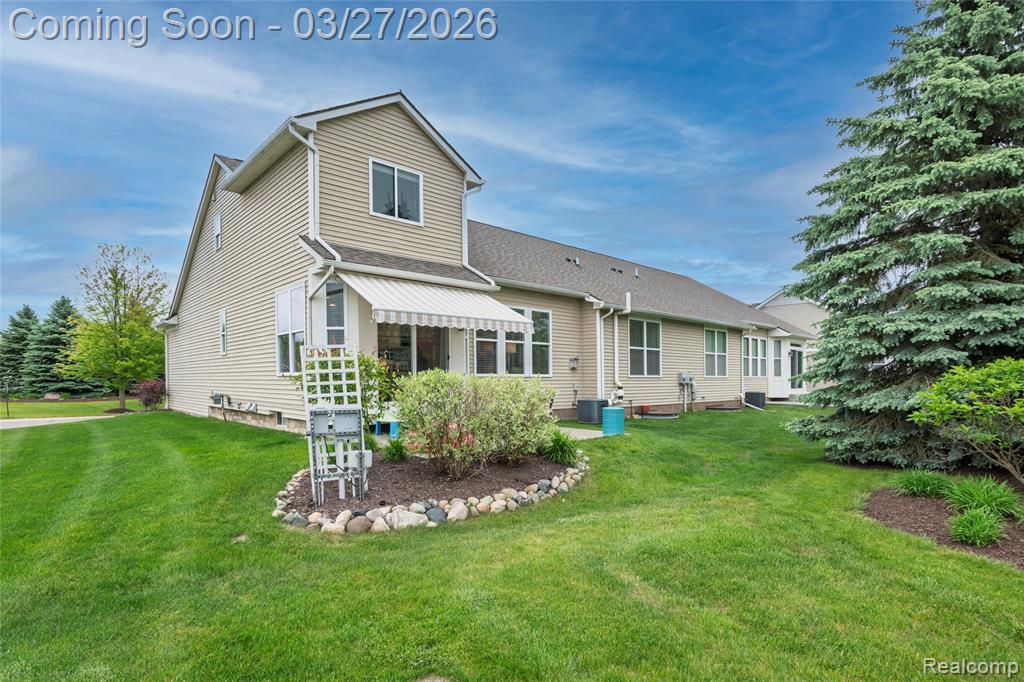 26727 Wilton Court, New Hudson, MI 48165 — Photo 3