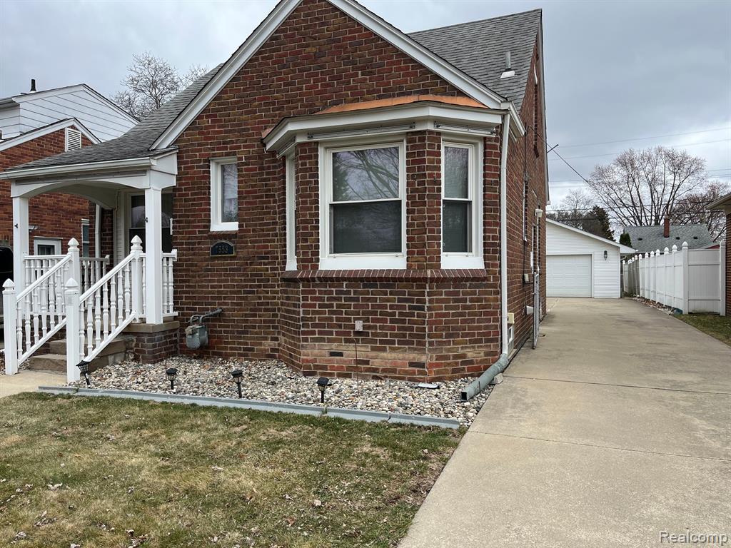 7553 WEDDEL Street, Taylor, MI 48180 — Photo 2