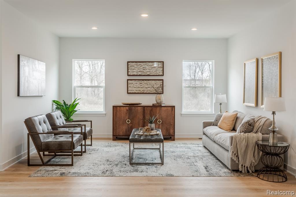 22622 Pine Drive, South Lyon, MI 48178 — Photo 6