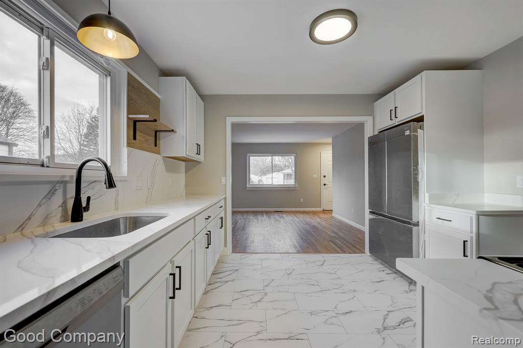 550 Roth Boulevard, Clawson, MI — Photo 5