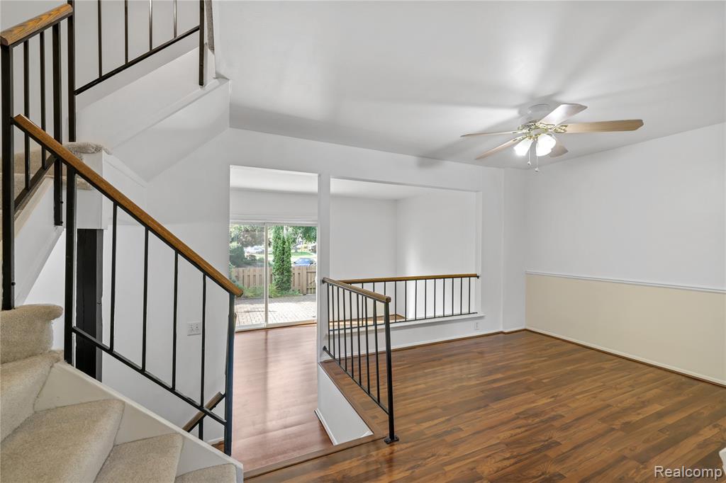 1747 Brentwood Drive, 305, Troy, MI 48098 — Photo 9