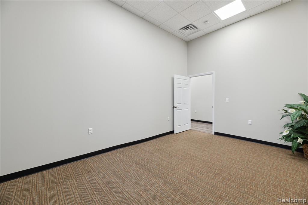 920 E GRAND RIVER Avenue, Howell, MI 48843 — Photo 19