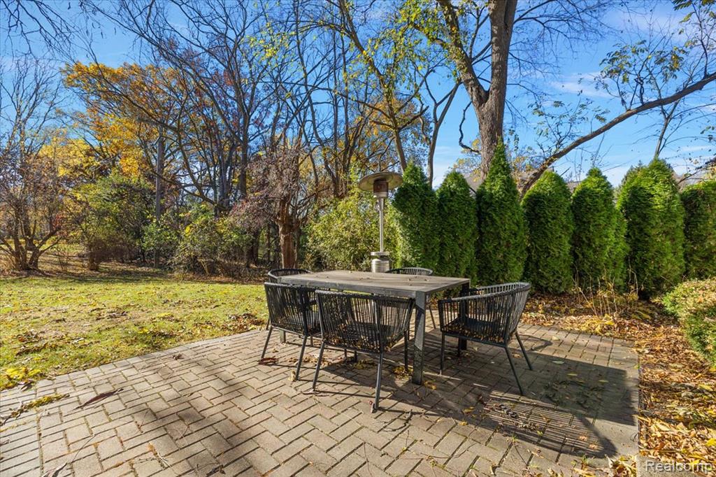 4783 Quarton Road, Bloomfield Hills, MI 48301 — Photo 11