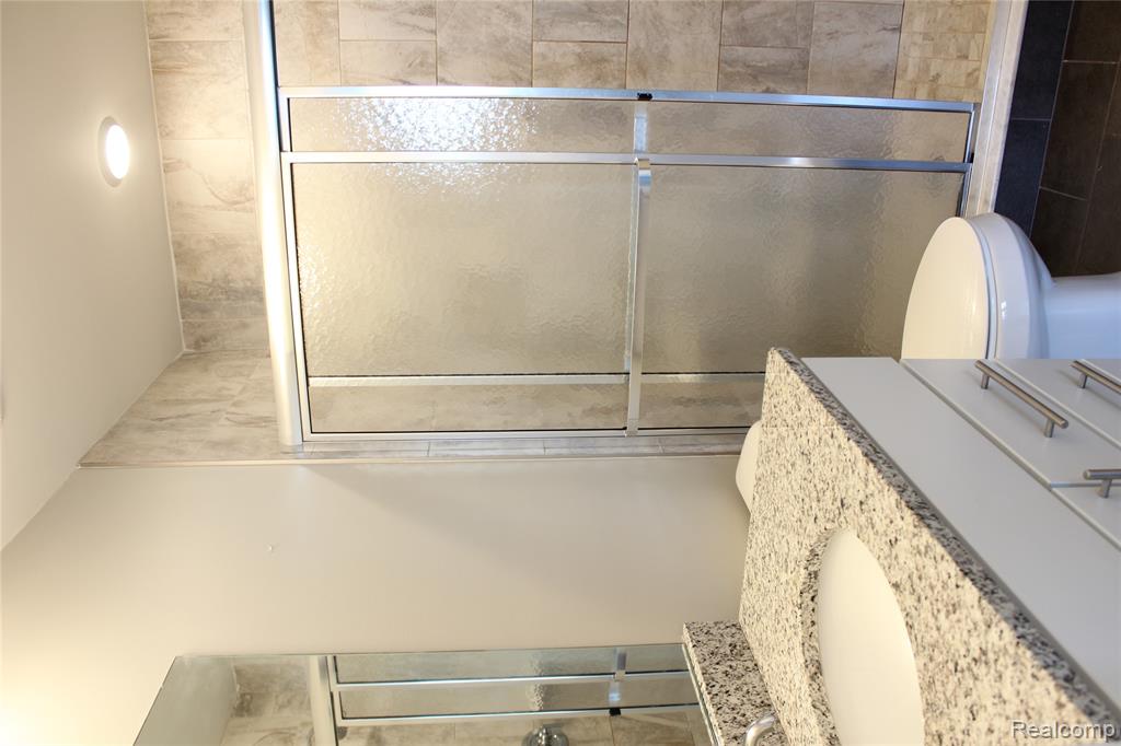 5911 PICALL Drive, Troy, MI 48098 — Photo 7