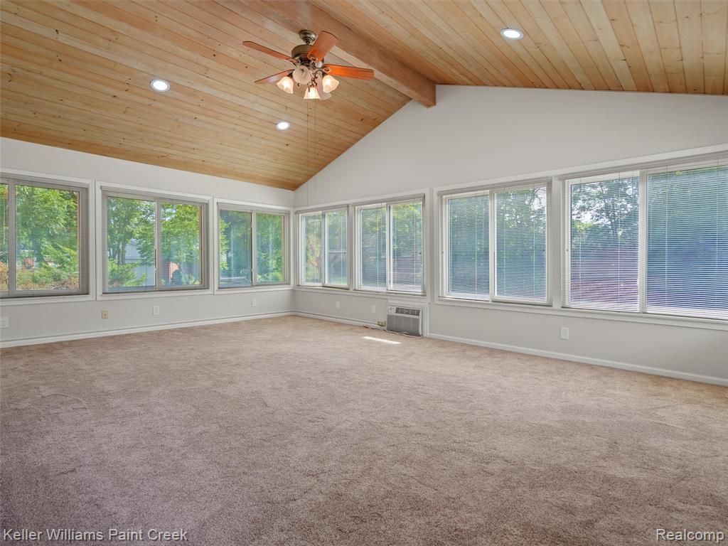 5925 Oakland Valley Drive, Rochester, MI 48306 — Photo 17