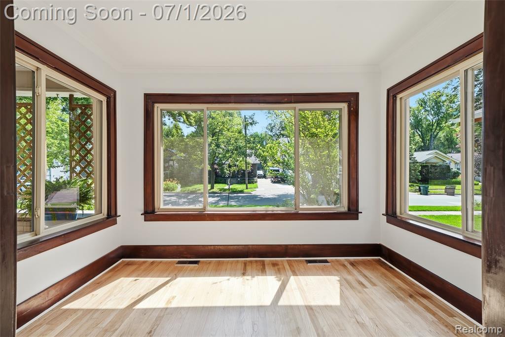 715 Laprairie Street, Ferndale, MI 48220 — Photo 9