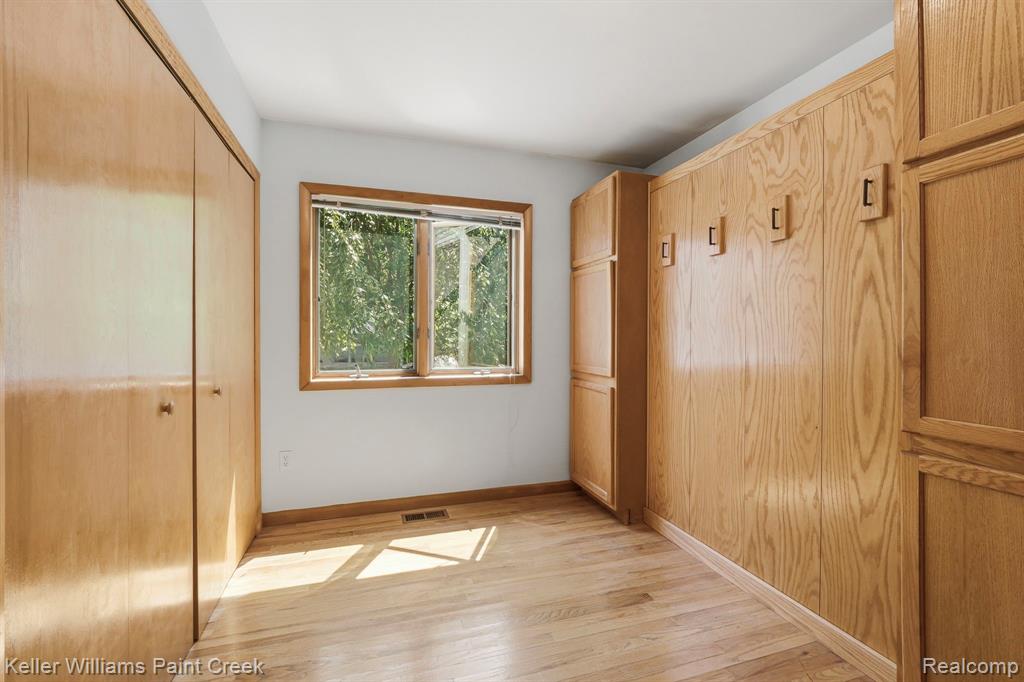 40-web-or-mls-R1010638.JPG