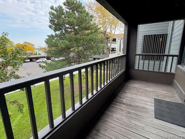 2465 Riverside Drive, 212, Trenton, MI 48183 — Photo 19