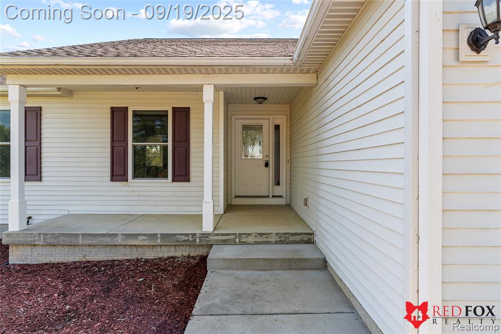 8110 Middleton Road, Corunna, MI 48817 — Photo 11