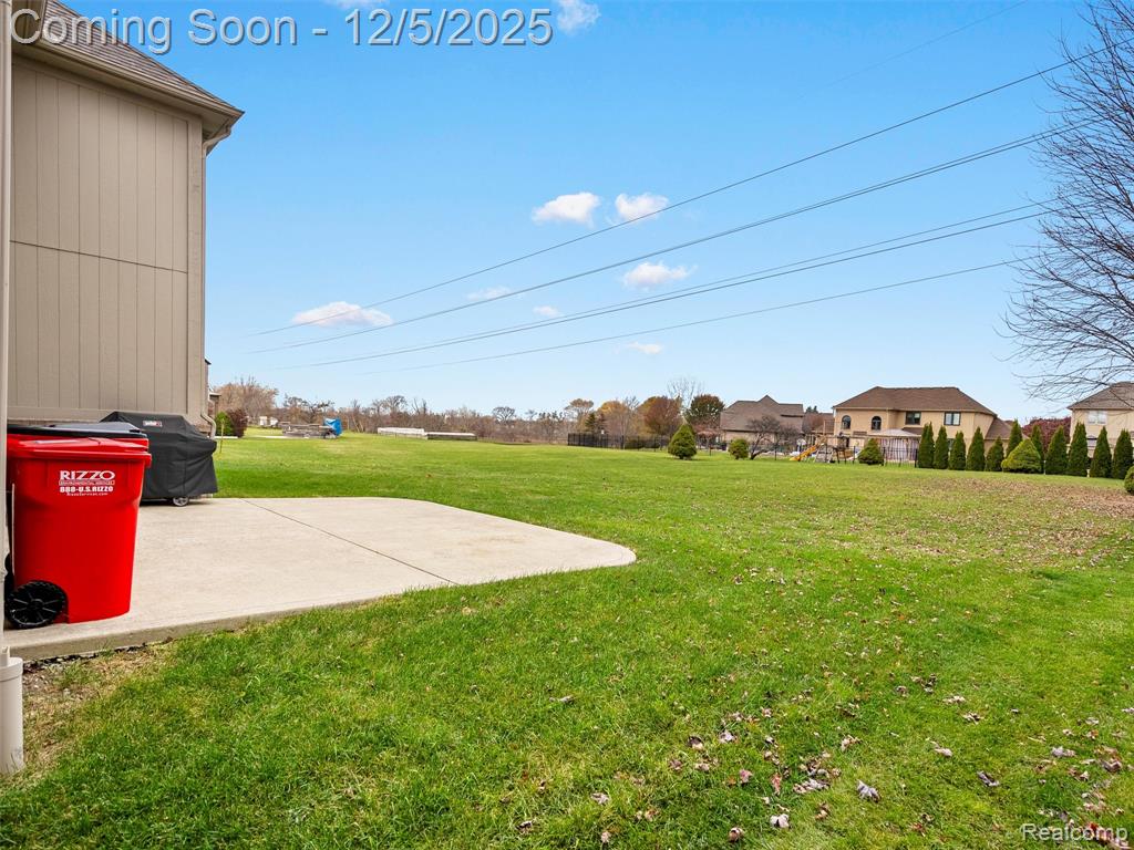 48233 Lamplighter Trail, Macomb, MI 48044 — Photo 19