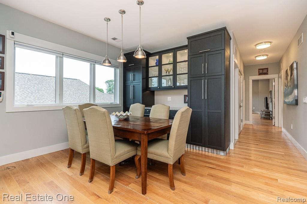 426 W University Drive, Rochester, MI 48307 — Photo 31