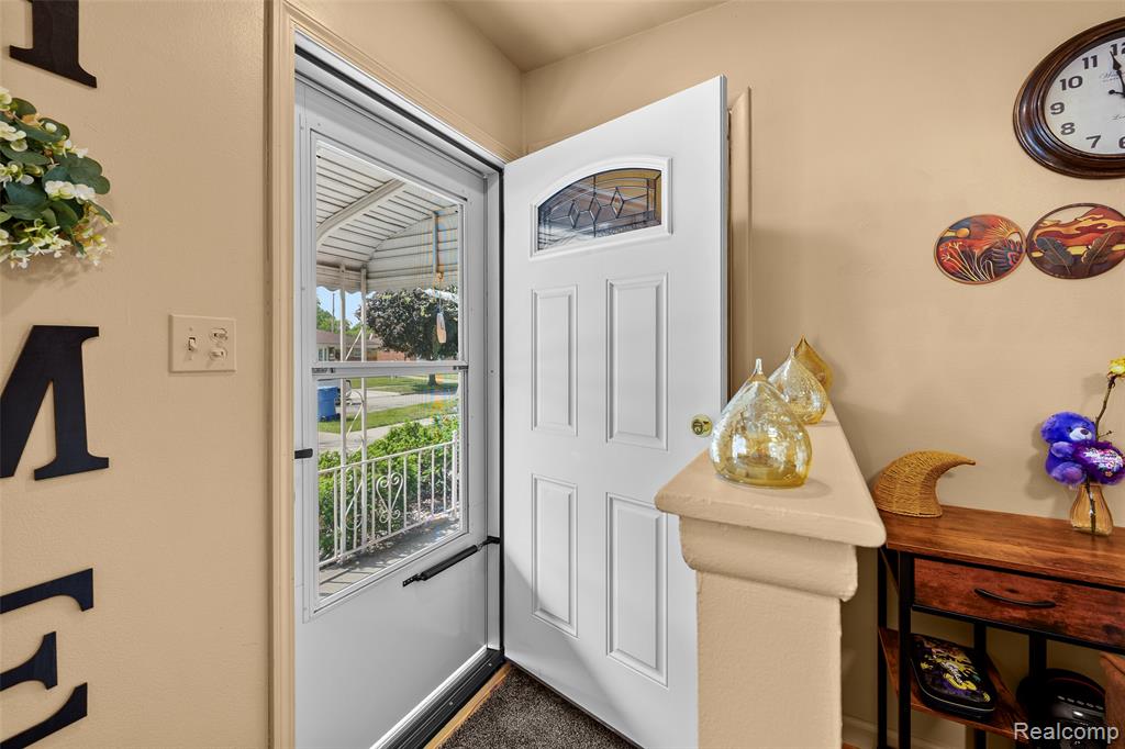 5634 N Lafayette Street, Dearborn Heights, MI 48127 — Photo 9