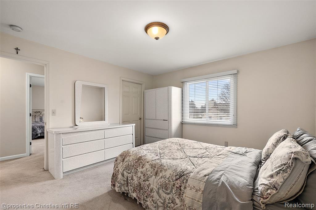 43159 La Bouquet Court, Sterling Heights, MI 48314 — Photo 56