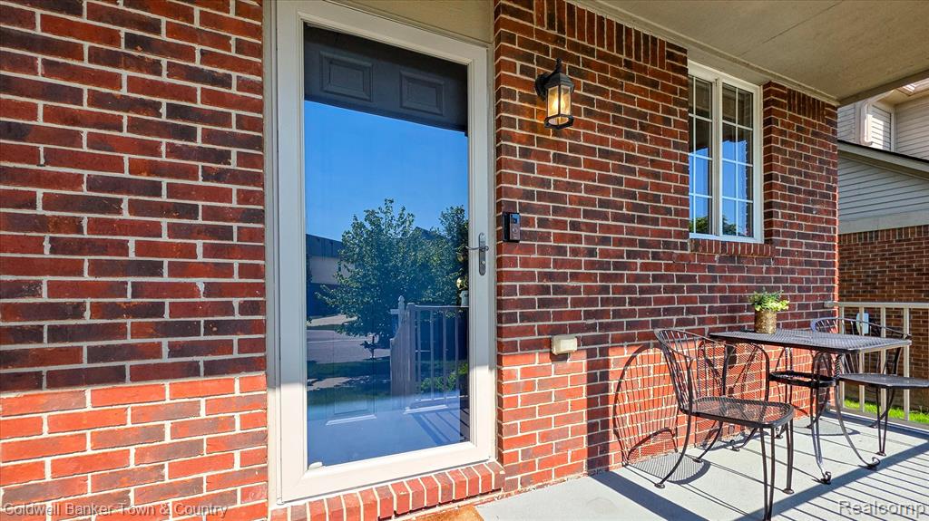 28294 Cottage Lane, New Hudson, MI 48165 — Photo 4