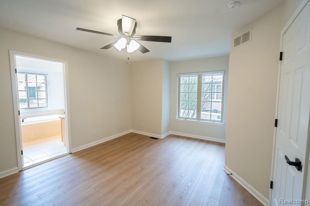 23869 McCort Drive, Flat Rock, MI 48134 — Photo 30
