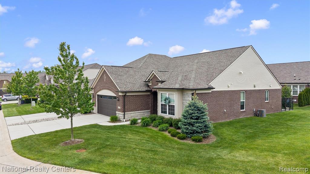 40605 Aster Court, Clinton Twp, MI 48036 — Photo 36