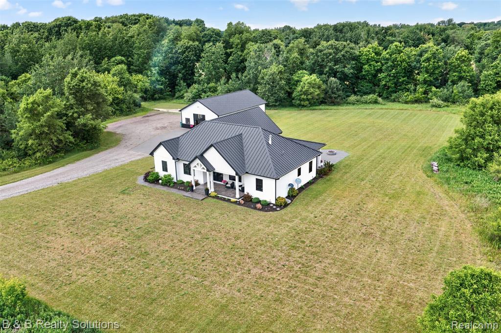 6204 Fish Lake Road, North Branch, MI 48461 — Photo 70