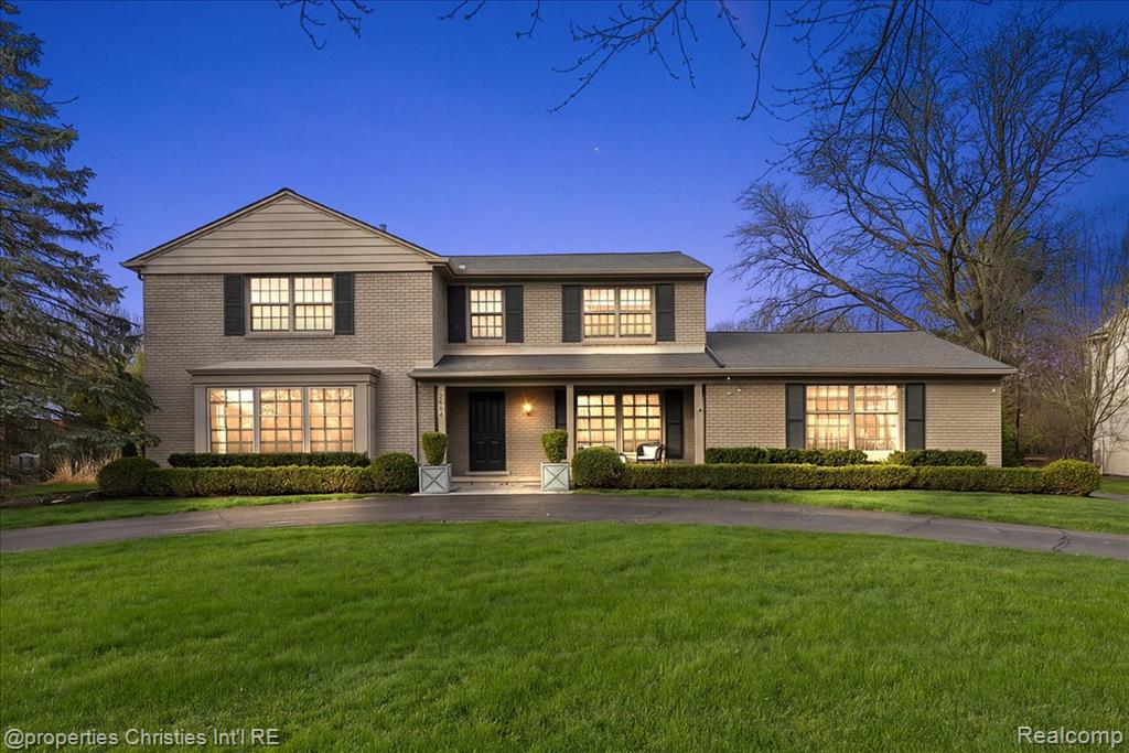 2684 Bradway Boulevard, Bloomfield Hills, MI 48301 — Photo 2