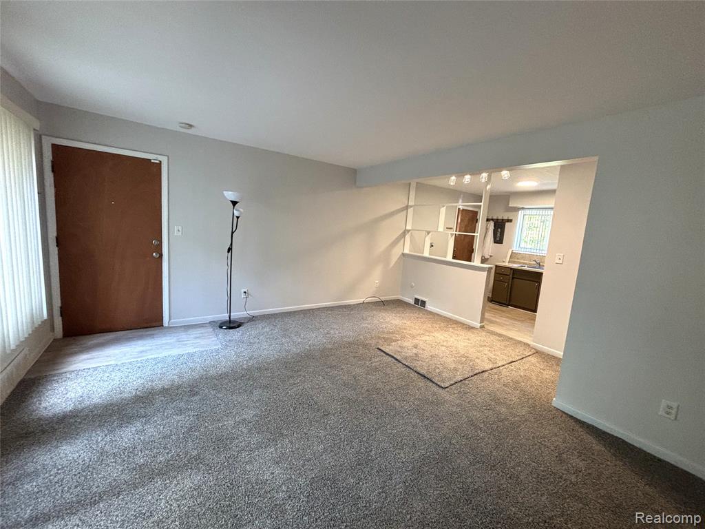 17278 Bentler Street, Detroit, MI 48219 — Photo 6