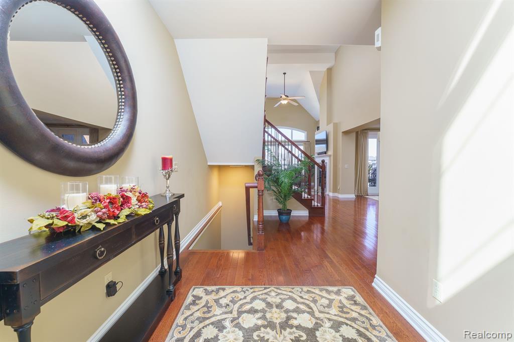 10725 WATERFALL, South Lyon, MI 48178 — Photo 5