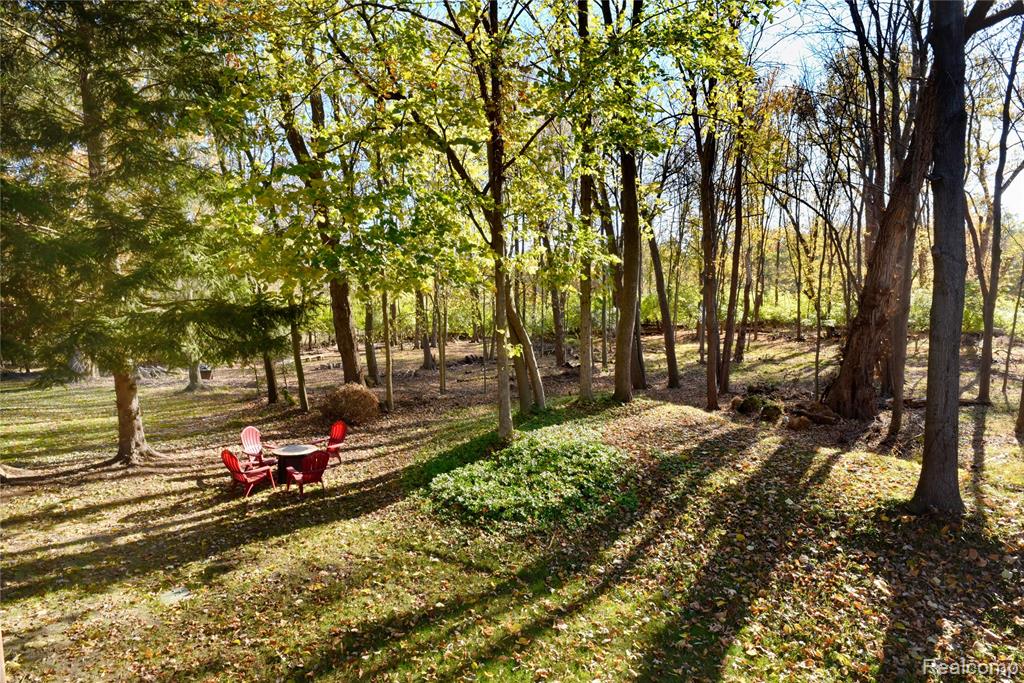 821 River Bend Drive, Rochester Hills, MI 48307 — Photo 42