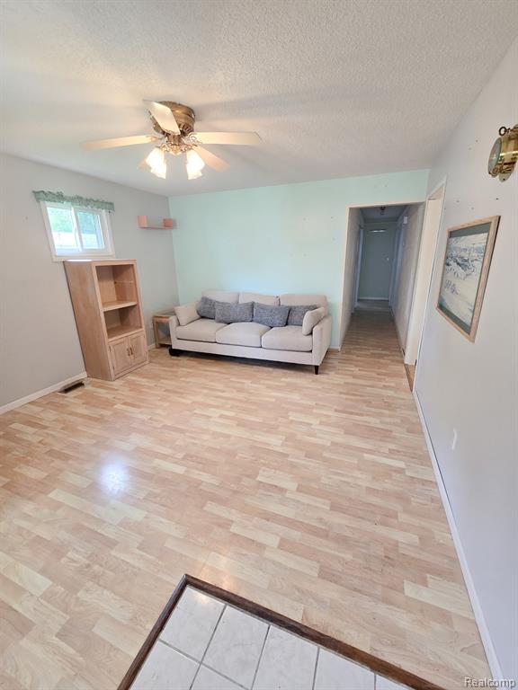 12929 Matthews Street, Carleton, MI 48117 — Photo 7