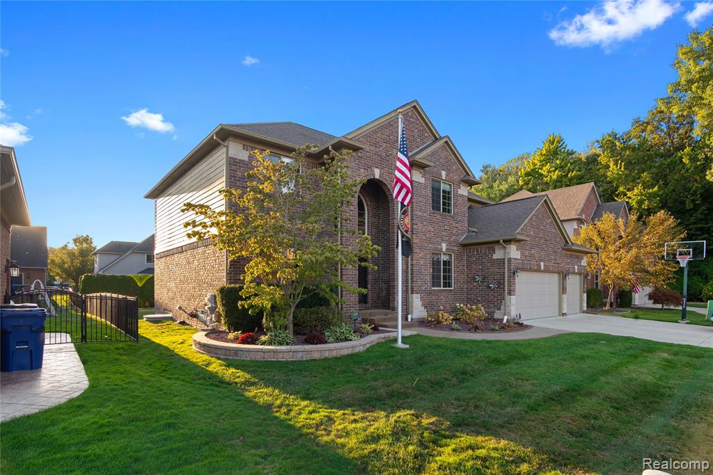 51879 Mauro Lane, Macomb, MI 48042 — Photo 2