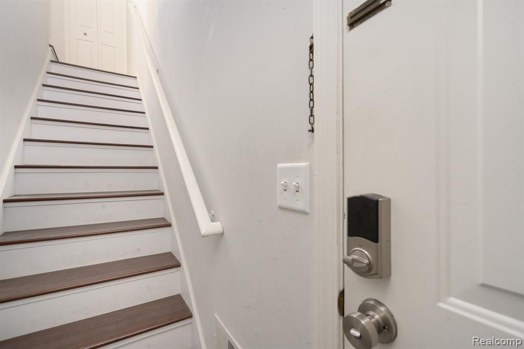 3019 Forest Creek Court, Ann Arbor, MI 48108 — Photo 24