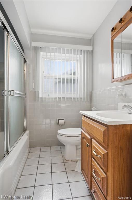 18635 San Diego Boulevard, Lathrup Village, MI 48076 — Photo 22
