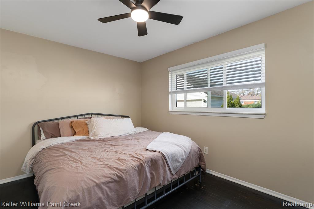8273 Independence Drive, Sterling Heights, MI 48313 — Photo 17