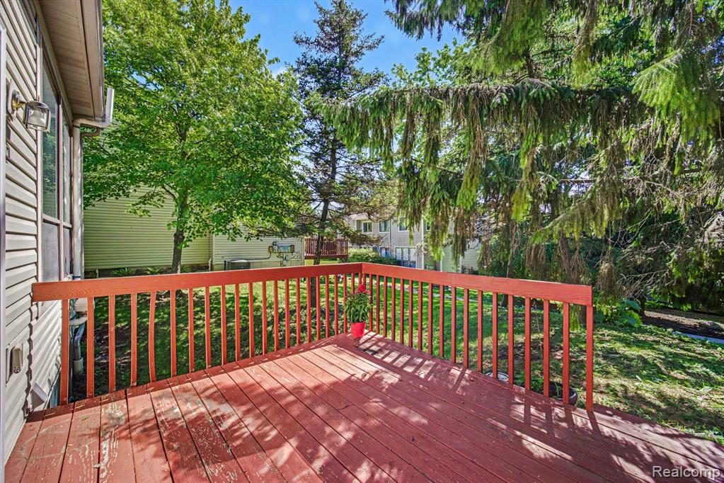 1390 Patricia Avenue, Ann Arbor, MI 48103 — Photo 23