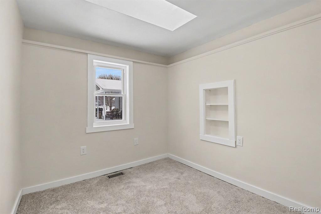 15439 Edgeworth Street, Monroe, MI 48161 — Photo 14