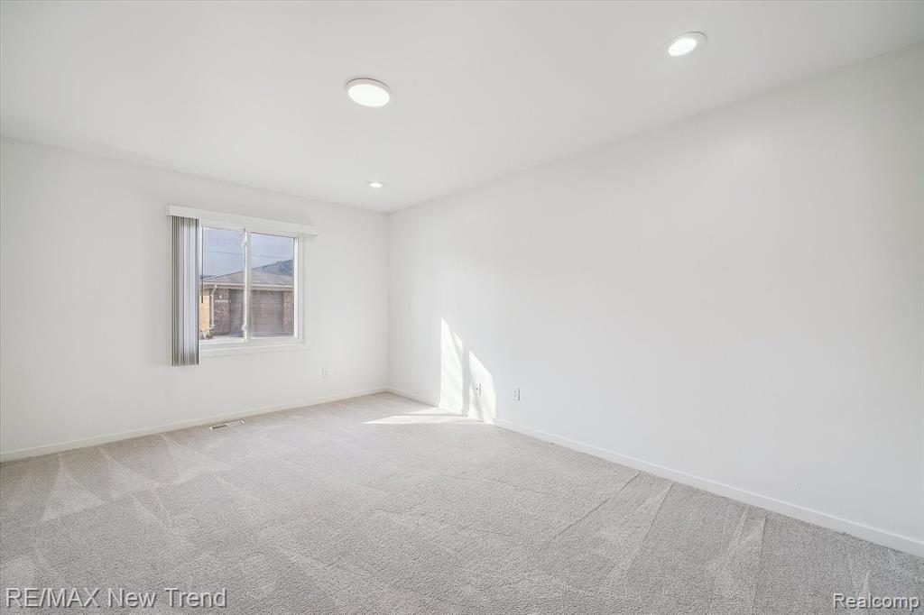 6602 MAPLE LAKES Drive, West Bloomfield, MI — Photo 25