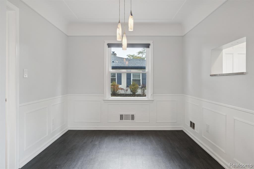 32463 Sheridan, Beverly Hills, MI 48025 — Photo 10