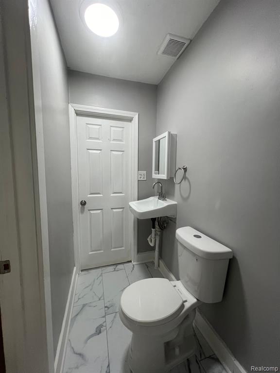 8292 RIVARD Avenue, Warren, MI 48089 — Photo 8