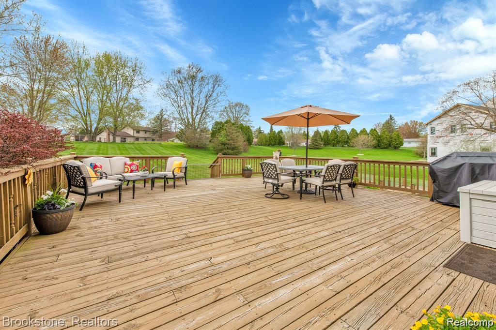 5280 Brantford Court, Grand Blanc, MI 48439 — Photo 30