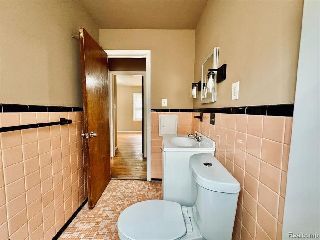 9939 APPLETON, Redford, MI 48239 — Photo 10