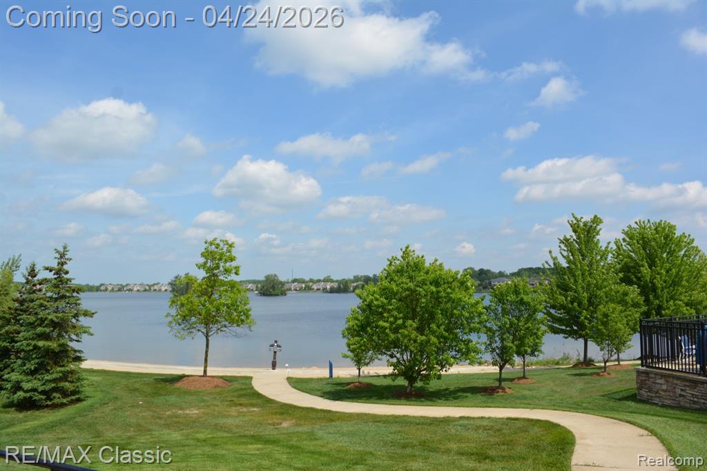 50282 Langley Drive, Novi, MI — Photo 72