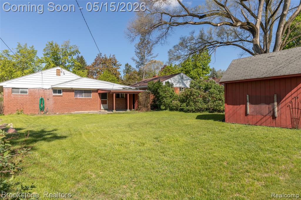 250 NOBLE, Milford, MI 48381 — Photo 4