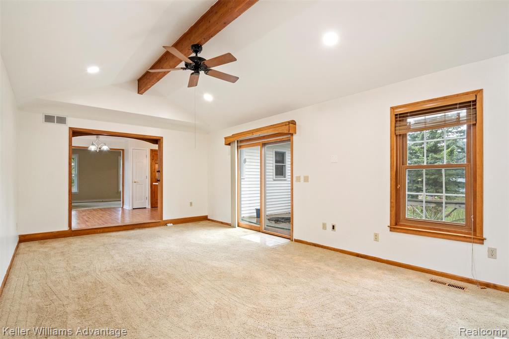 60422 Lamplighter Drive, New Hudson, MI 48165 — Photo 8