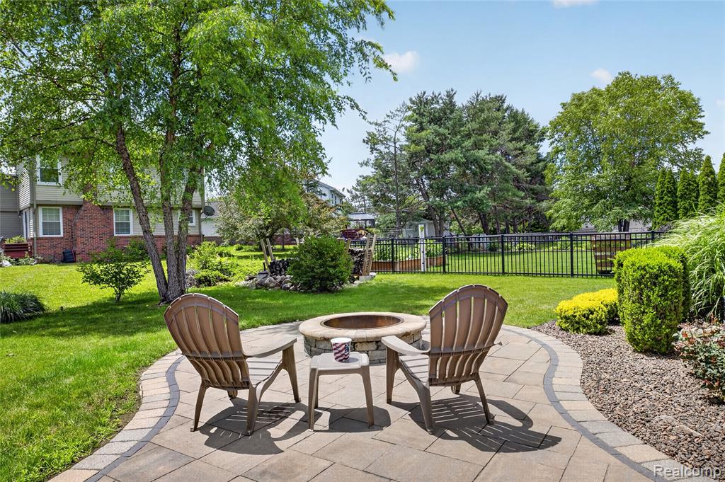 44637 Ridgefield Road, Canton, MI 48188 — Photo 37
