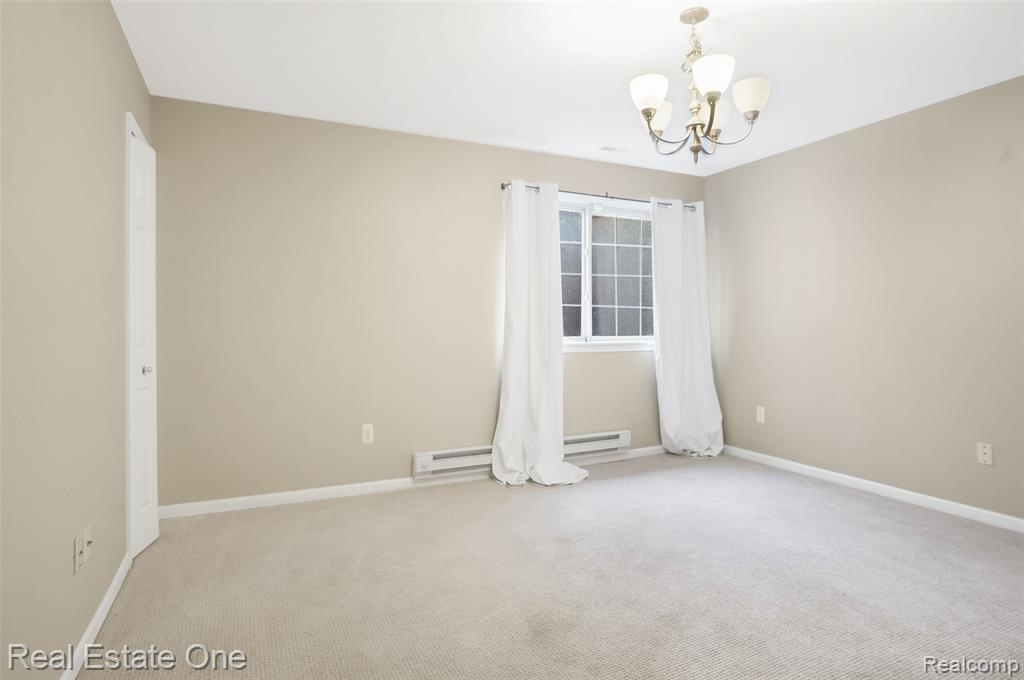 464 Old Pine Way, Walled Lake, MI 48390 — Photo 20