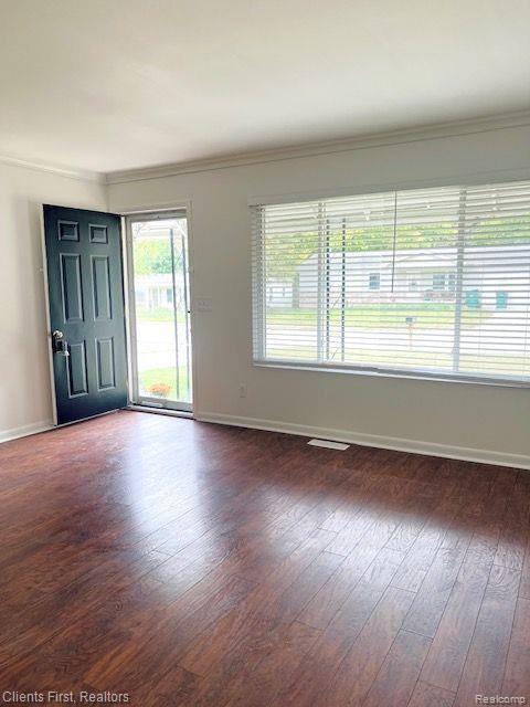 225 DEVONSHIRE Street, Ypsilanti, MI 48198 — Photo 9