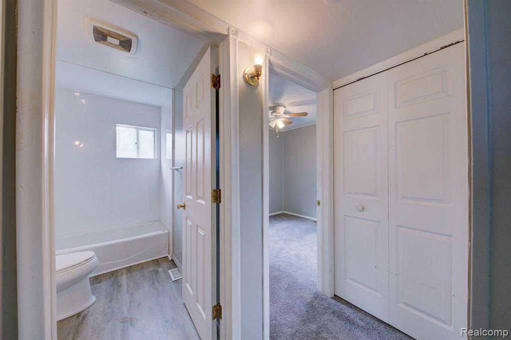 4424 COLUMBUS Street, Wayne, MI 48184 — Photo 9