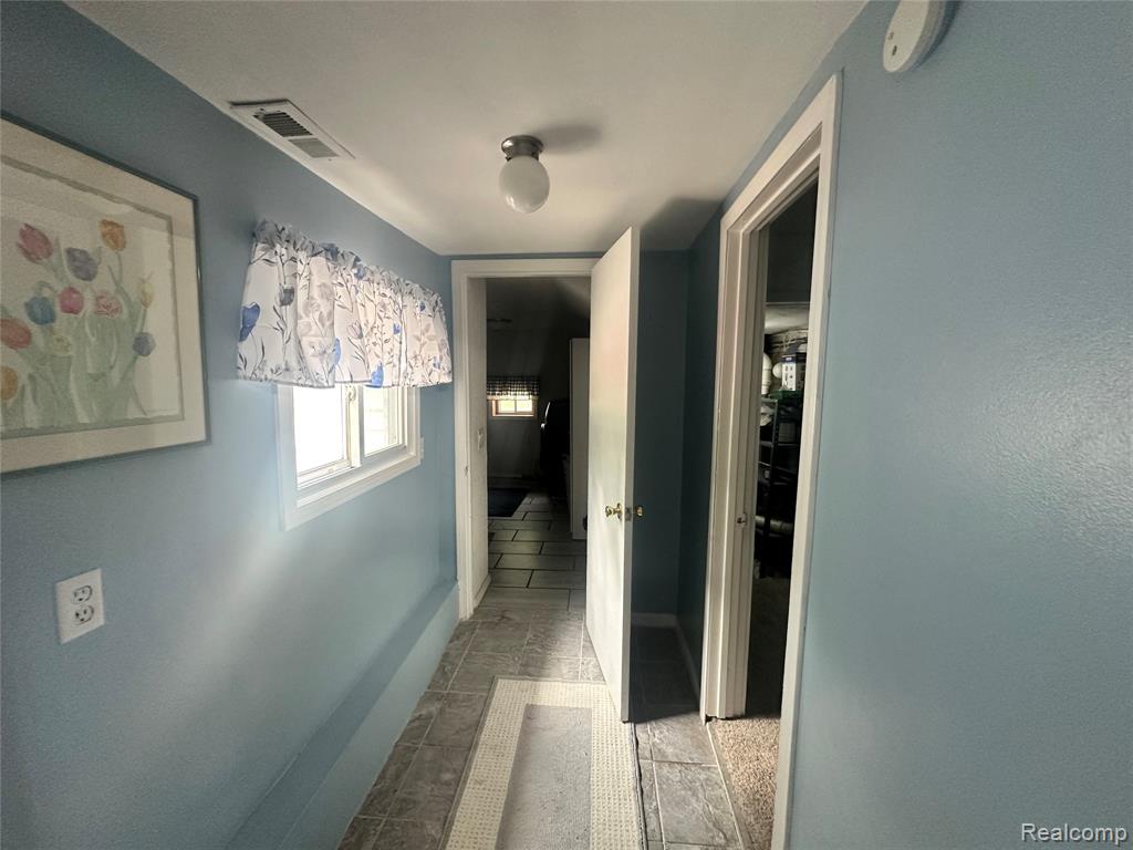 10237 Rice Street, Maybee, MI — Photo 12