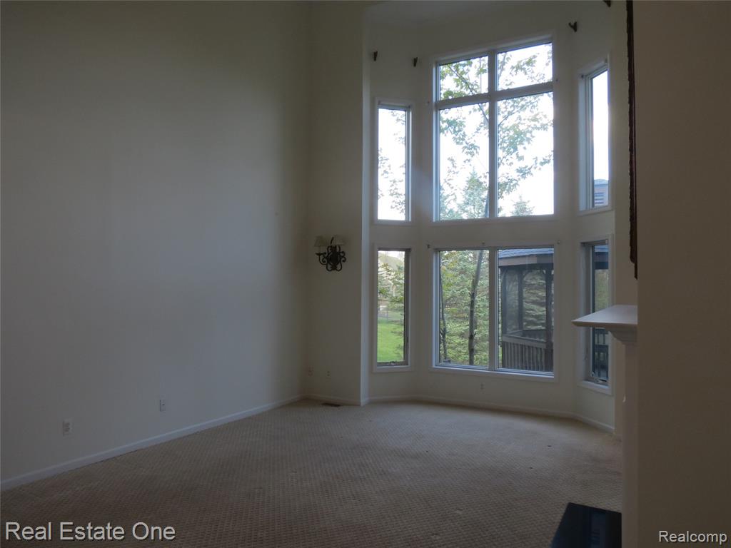 45702 Balfour Court, Novi, MI 48377 — Photo 17