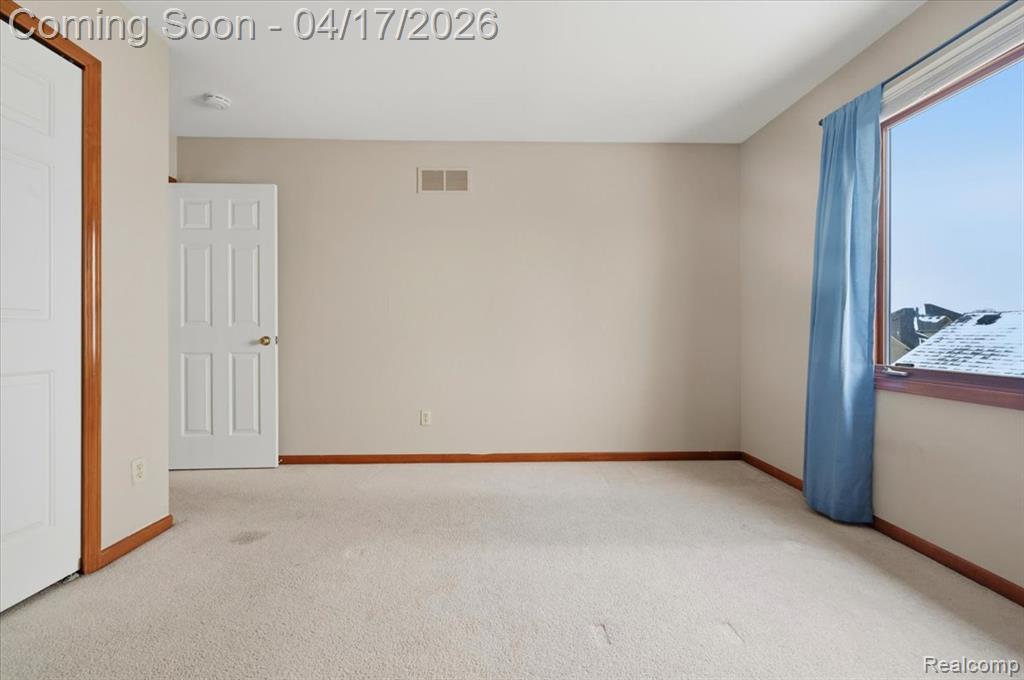 21797 Ambassador Drive, Macomb, MI 48044 — Photo 38