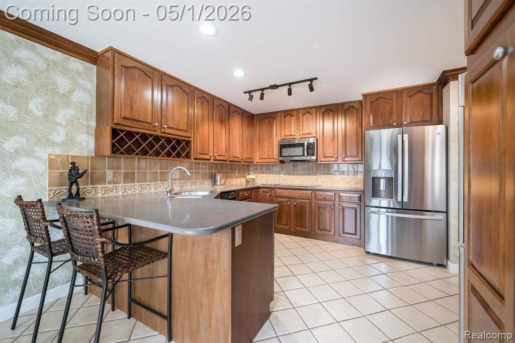 26230 Harbour Pointe Drive S, #44, Harrison Township, MI — Photo 17